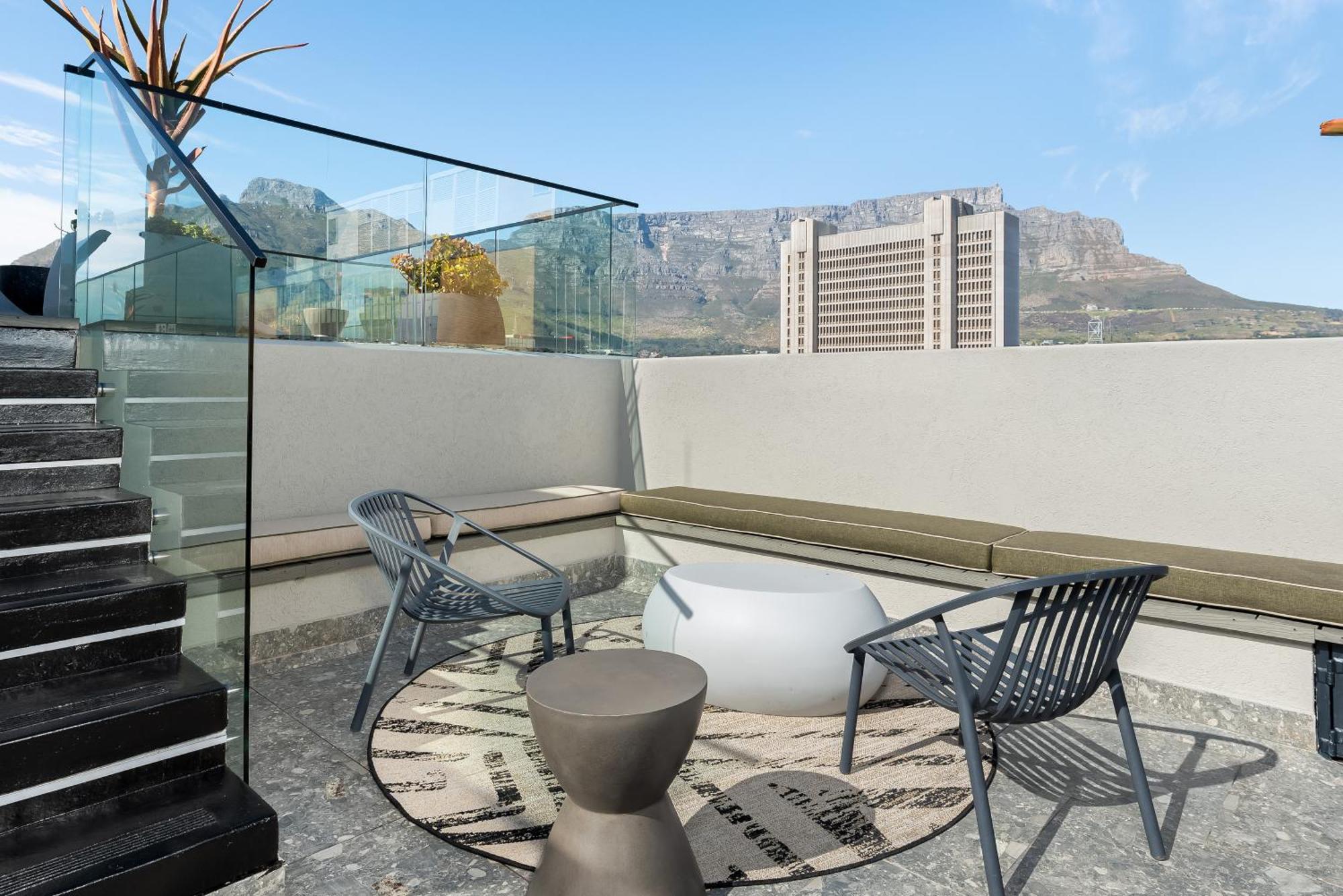 The Tokyo Aparthotel By Totalstay Cape Town Ngoại thất bức ảnh
