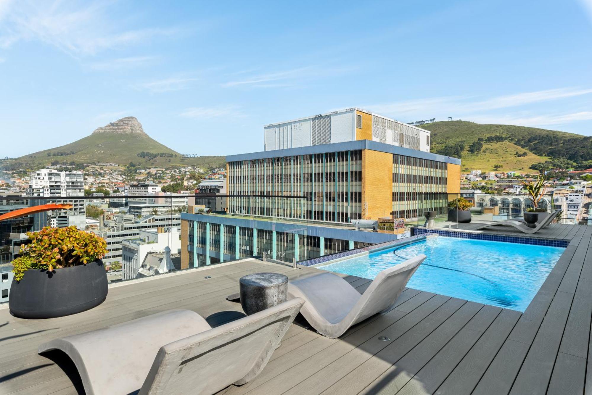 The Tokyo Aparthotel By Totalstay Cape Town Ngoại thất bức ảnh