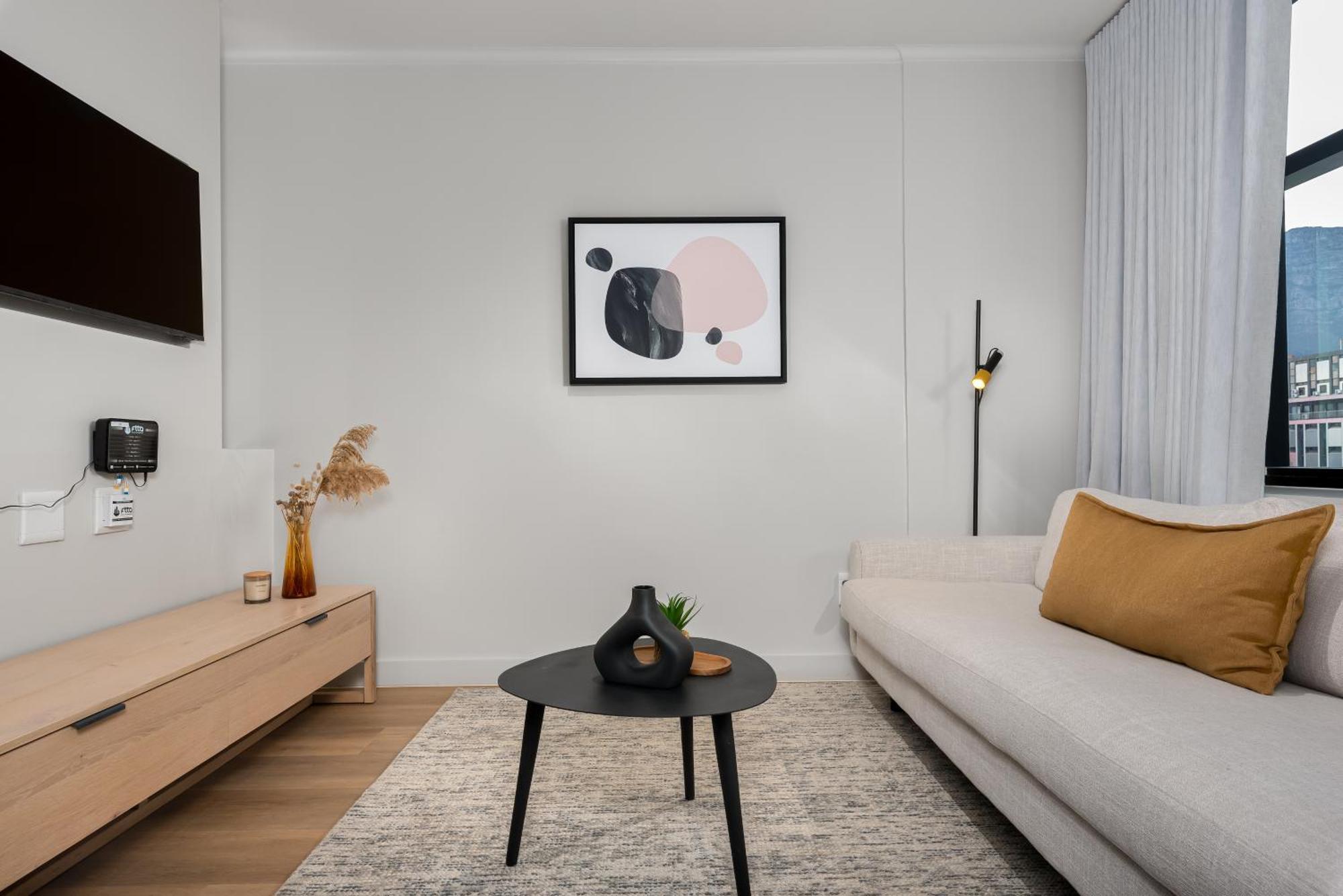 The Tokyo Aparthotel By Totalstay Cape Town Ngoại thất bức ảnh