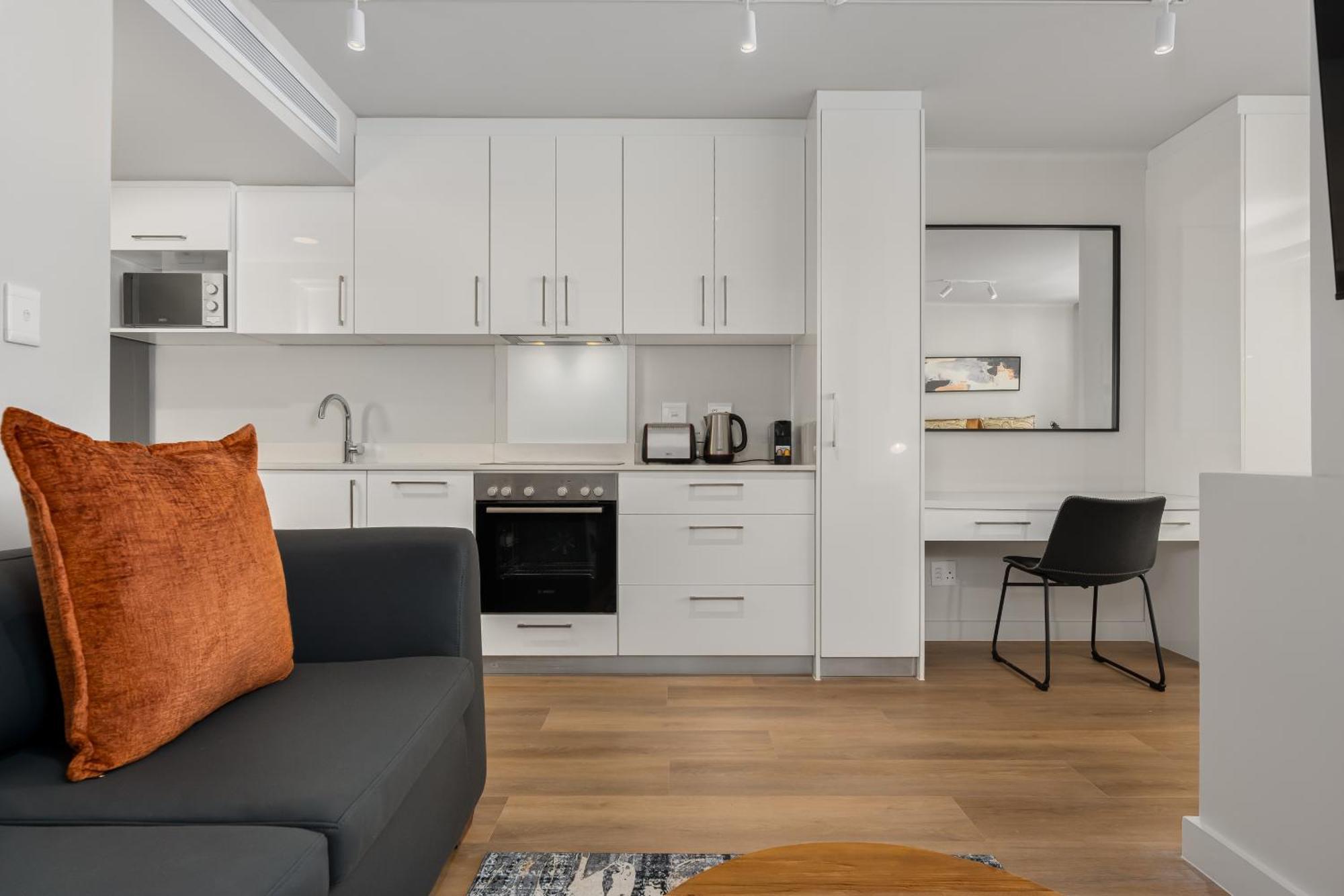 The Tokyo Aparthotel By Totalstay Cape Town Ngoại thất bức ảnh