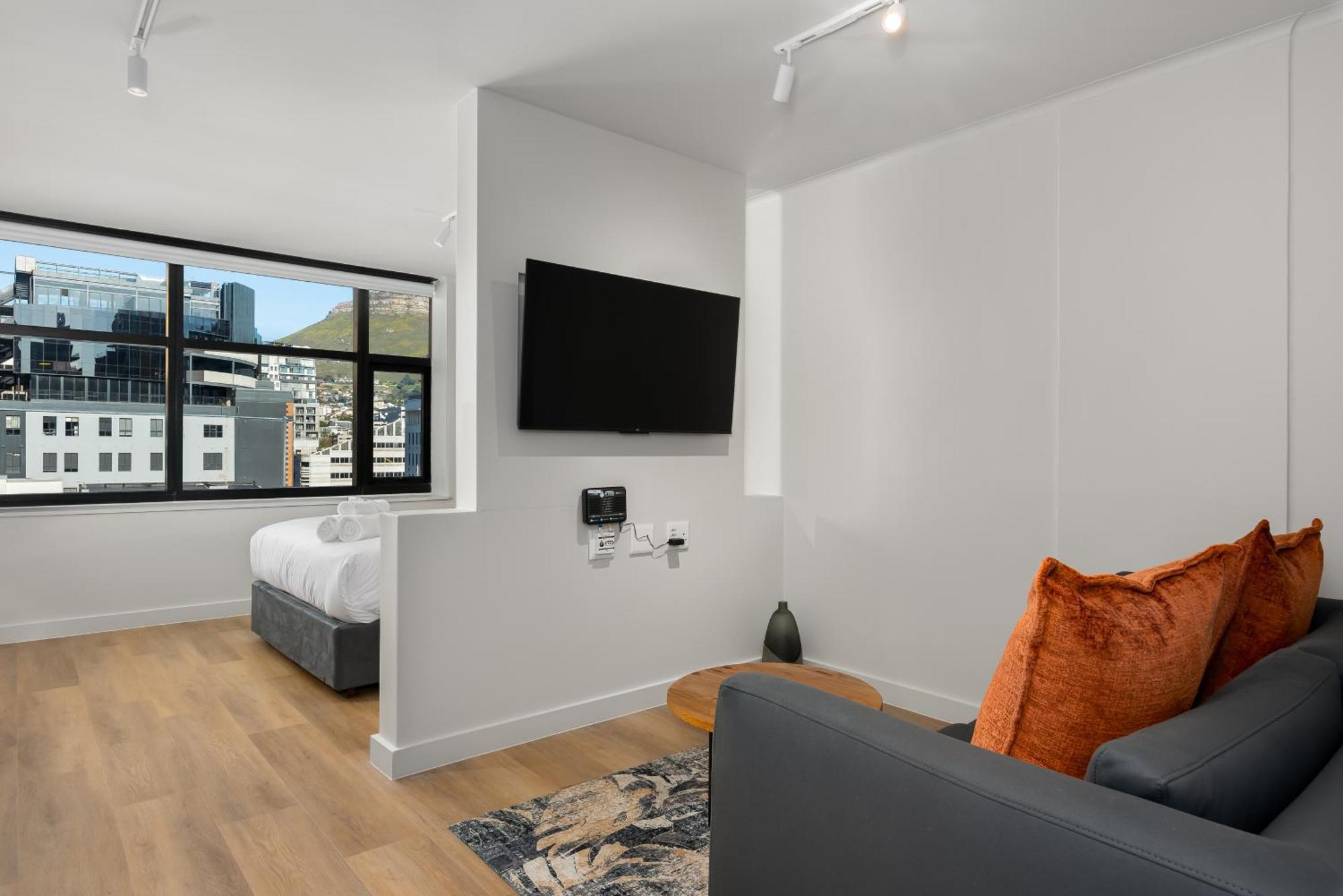 The Tokyo Aparthotel By Totalstay Cape Town Ngoại thất bức ảnh