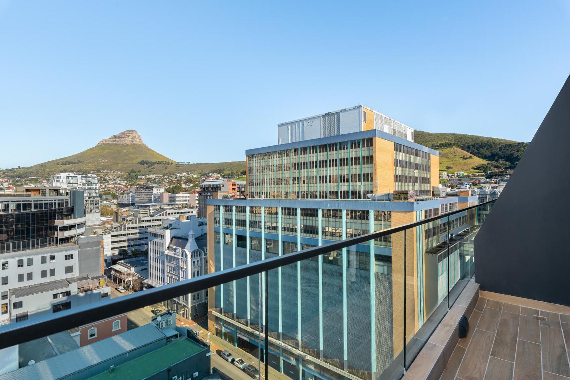 The Tokyo Aparthotel By Totalstay Cape Town Ngoại thất bức ảnh
