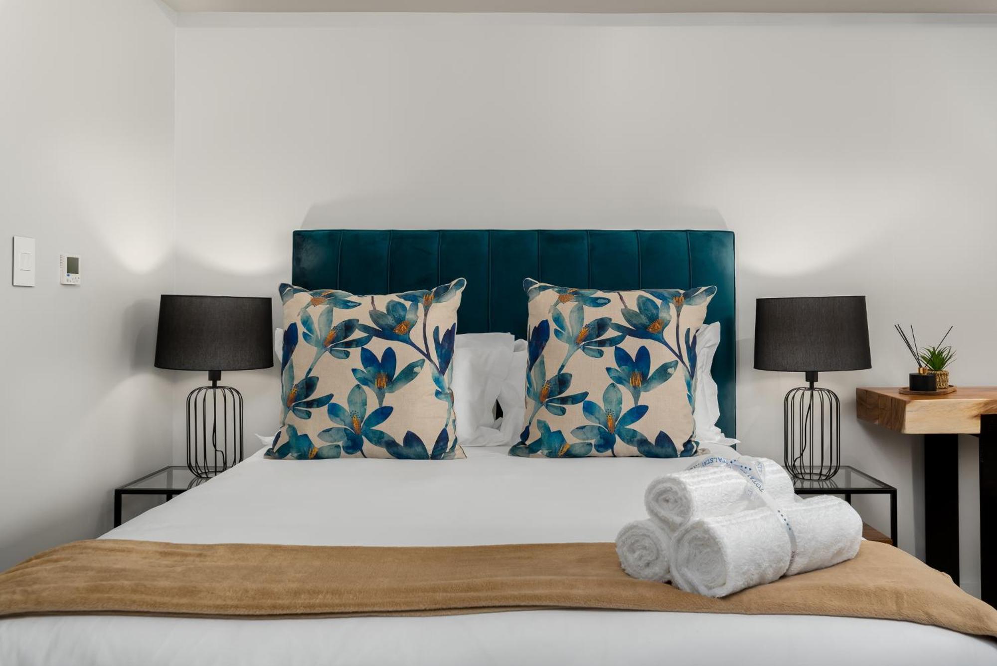 The Tokyo Aparthotel By Totalstay Cape Town Ngoại thất bức ảnh