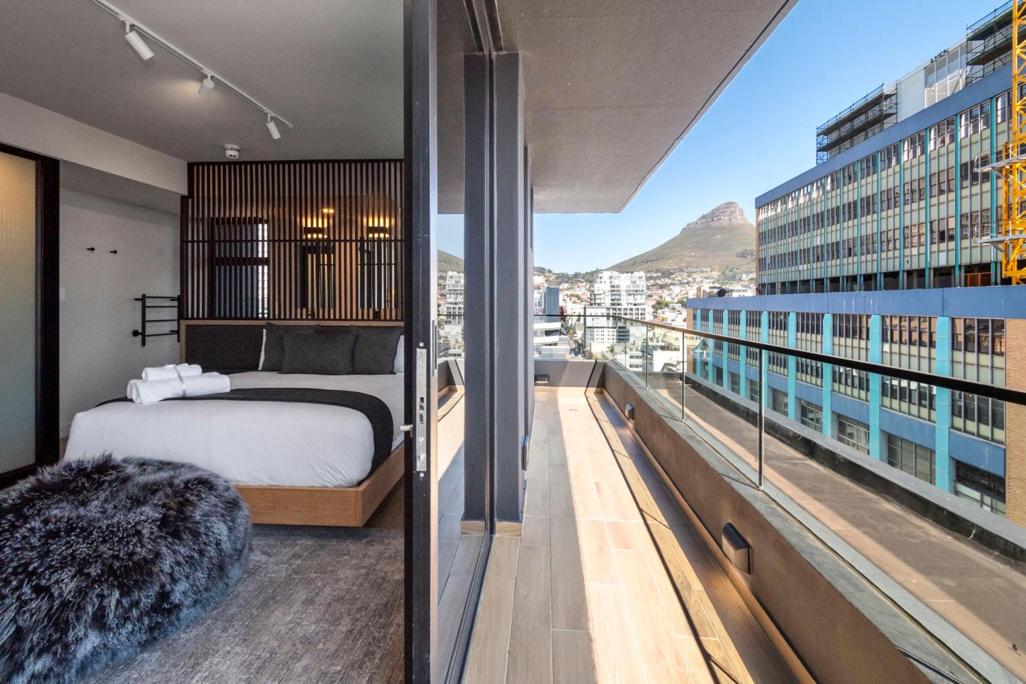 The Tokyo Aparthotel By Totalstay Cape Town Ngoại thất bức ảnh